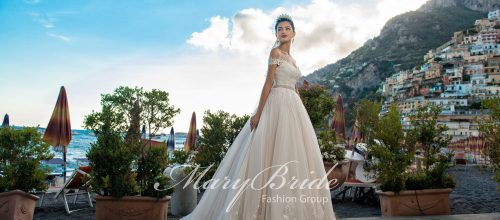 SPOSA salon venčanica - Model u venčanici